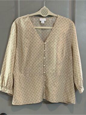 Liz Claiborne Cream-Beige Patterned Button Front Blouse